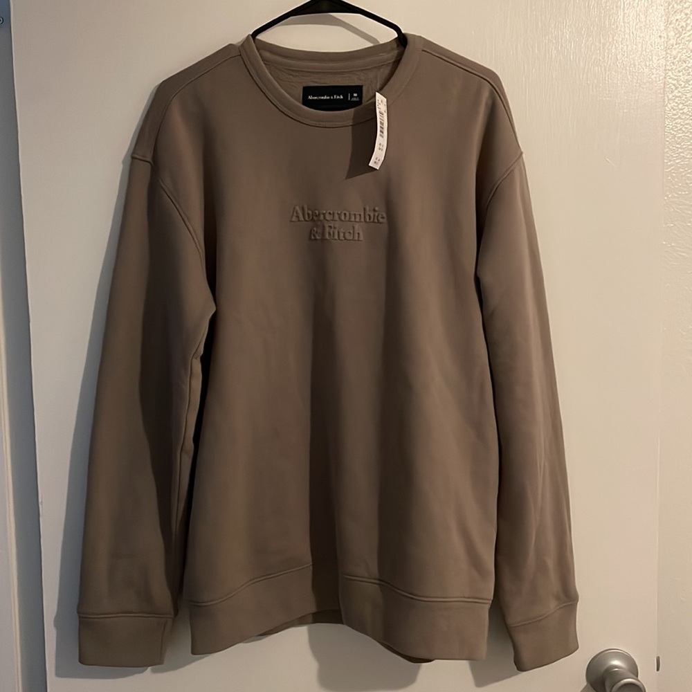 NEW Abercrombie crew neck sweater